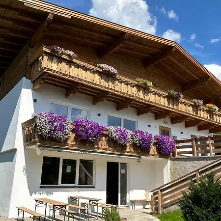 Gruppenhaus Alpenglueck Ferienhaus