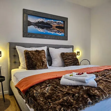 Gruppenhaus Alpenglueck * Kirchdorf in Tirol