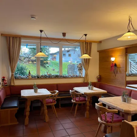 بيت للعطل Gruppenhaus Alpenglueck